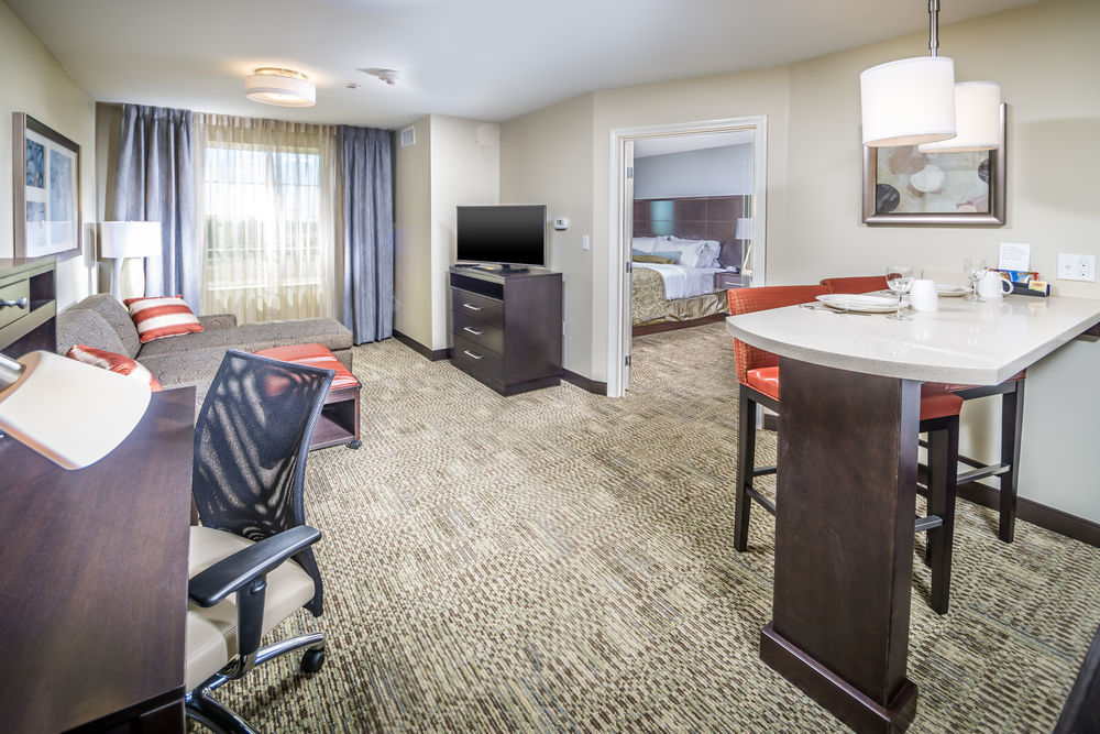 Staybridge Suites Corona South By Ihg Kültér fotó