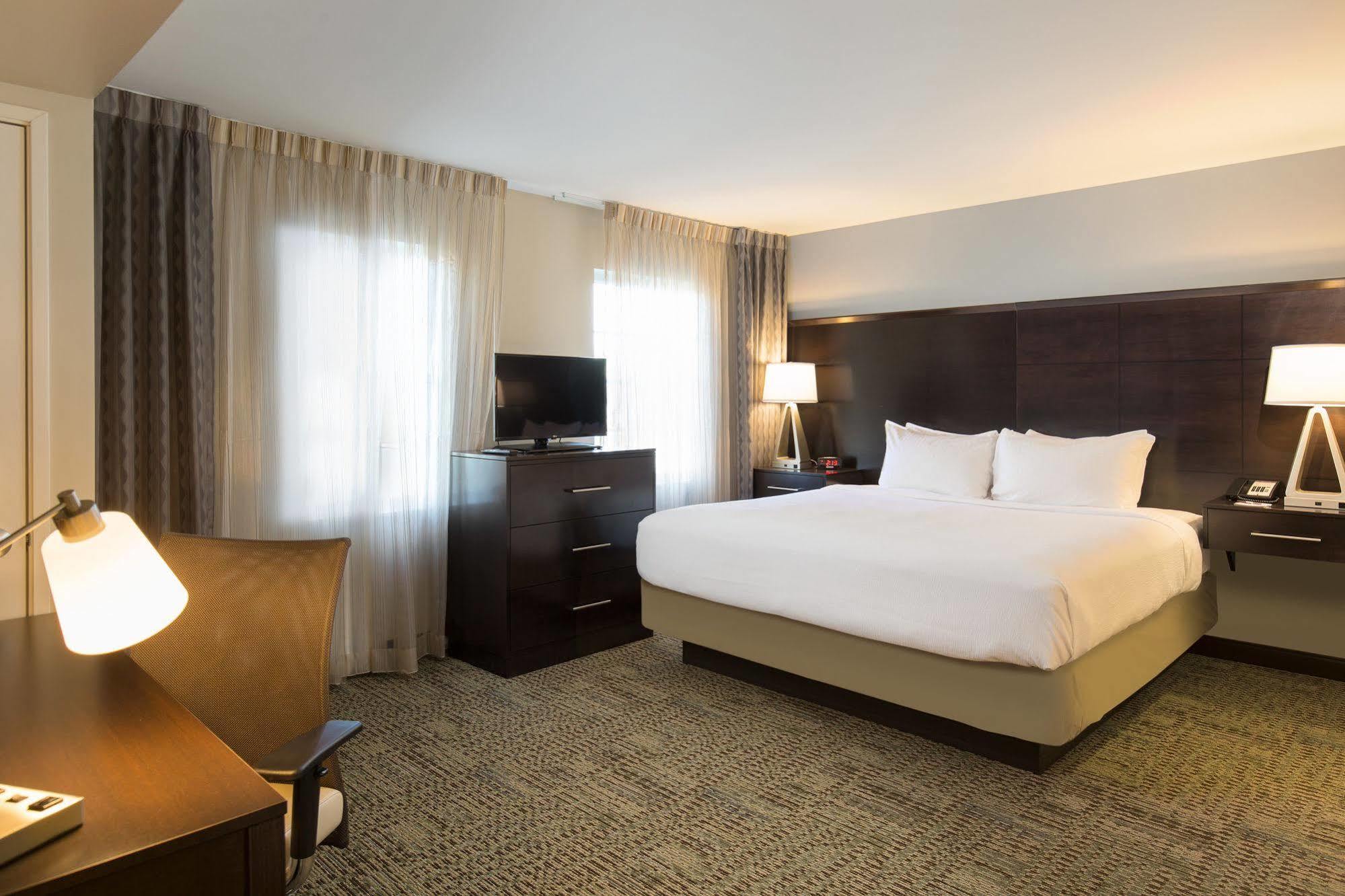 Staybridge Suites Corona South By Ihg Kültér fotó